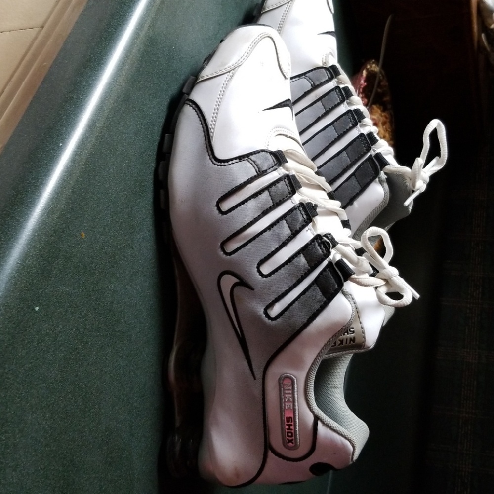 Mens nike shox